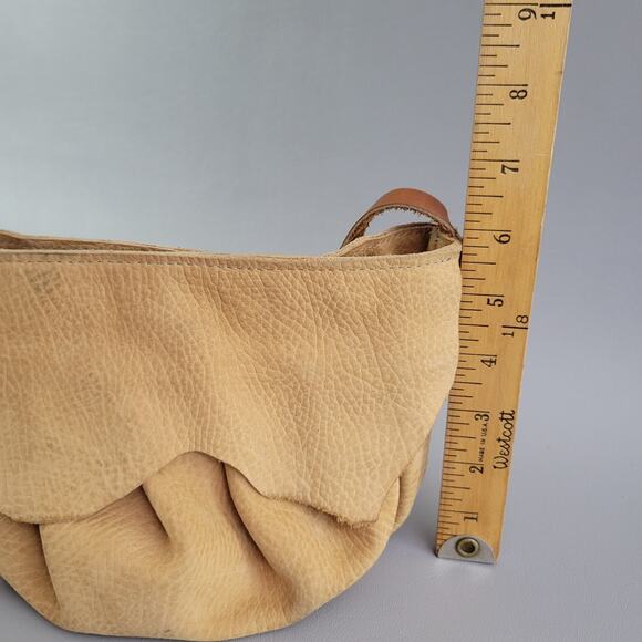 ReFind Originals Upcycled Leather Women's Designer Small Crossbody Purse - Picture 8 of 11